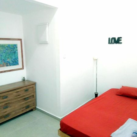 Space Place Haifa Luaran gambar