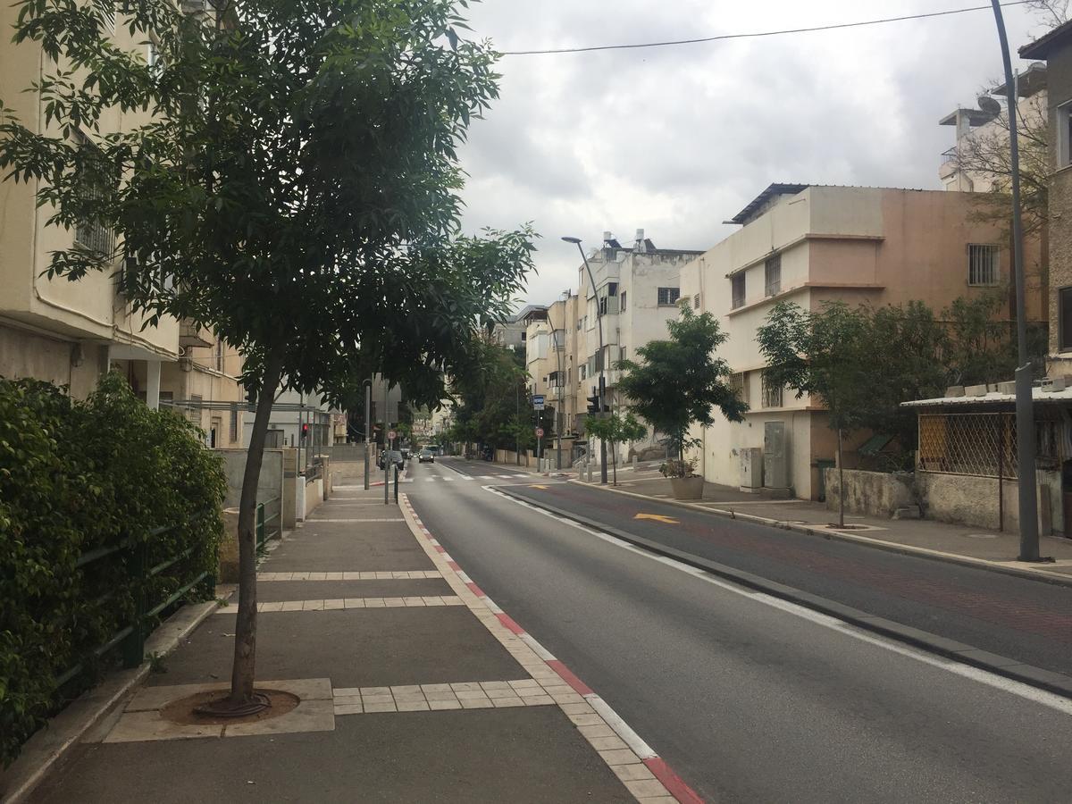Space Place Haifa Luaran gambar