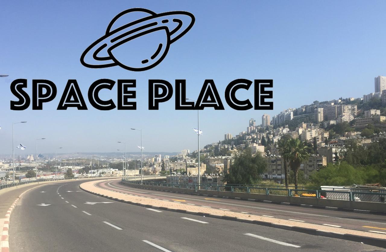 Space Place Haifa Luaran gambar