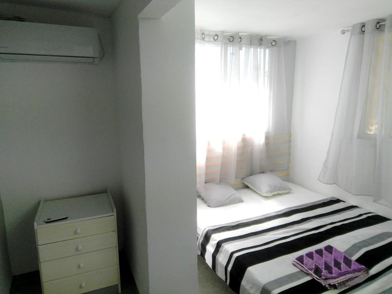 Space Place Haifa Luaran gambar
